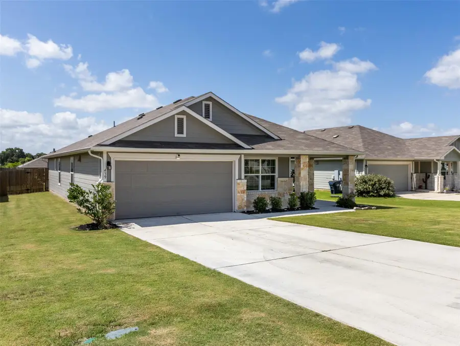 439 Hunter Loop Loop, Bertram, TX 78605 - #2