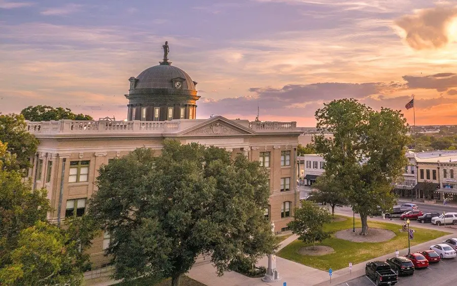 1121 Doelling Dr, Florence, TX 76527 - #3