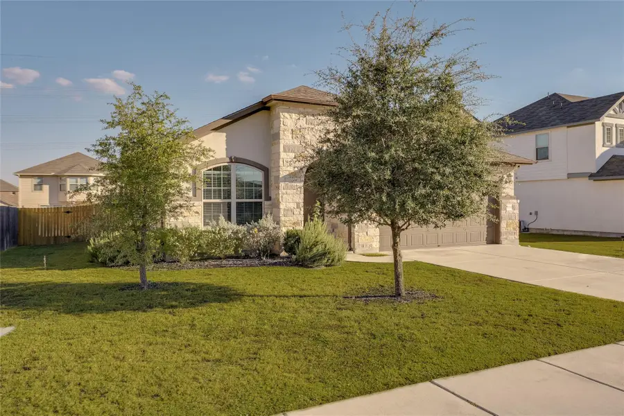 19201 Quebrada Dr, Pflugerville, TX 78660 - Image #3