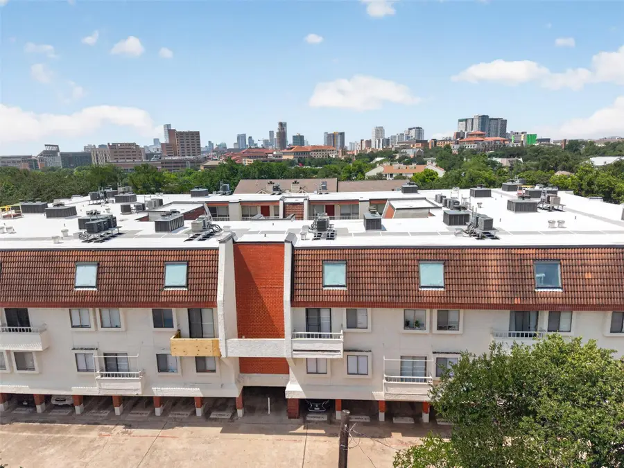 3115 Helms St #314, Austin, TX 78705 - #3