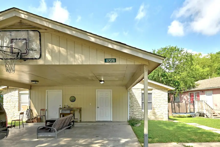 5707 Spring Meadow Rd, Austin, TX 78744 - #2