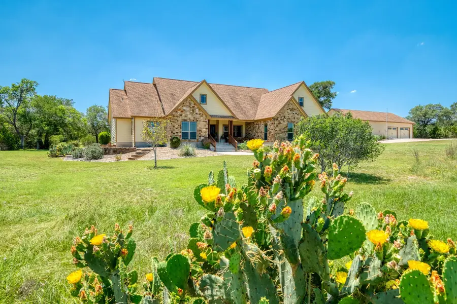 225 Blue Water Cv, Wimberley, TX 78676 - #3