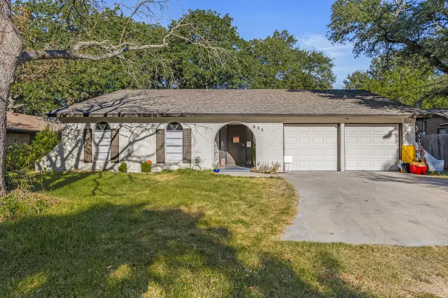 605 N Main St, Nolanville, TX 76559 - #3