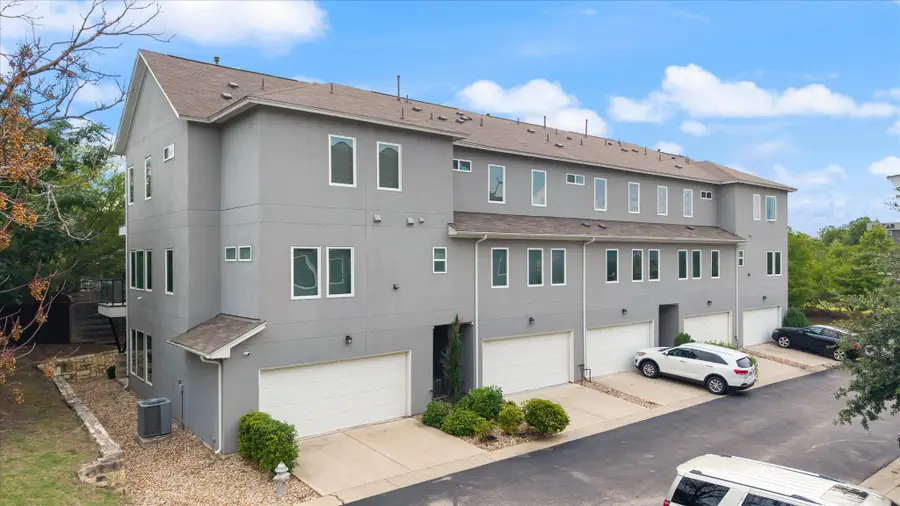 7209 Bassett Ct, Austin, TX 78741 - #2