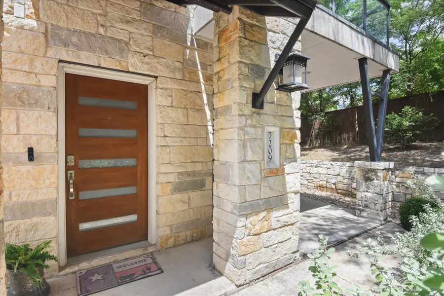 7209 Bassett Ct, Austin, TX 78741 - #3