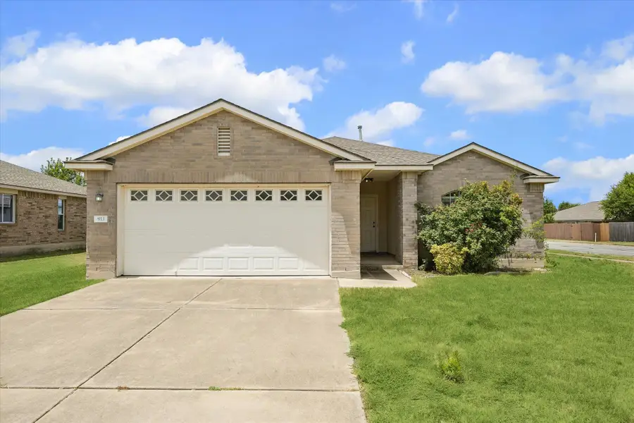 913 Remington Dr, Leander, TX 78641 - #2