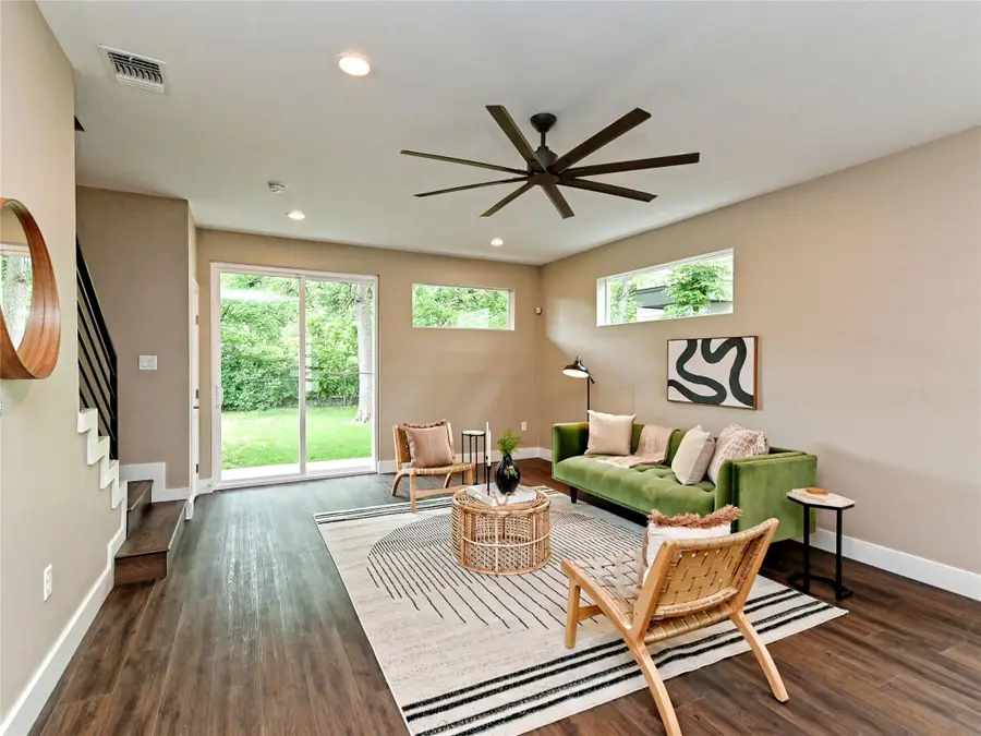 1202 Cometa St #B, Austin, TX 78721 - #3