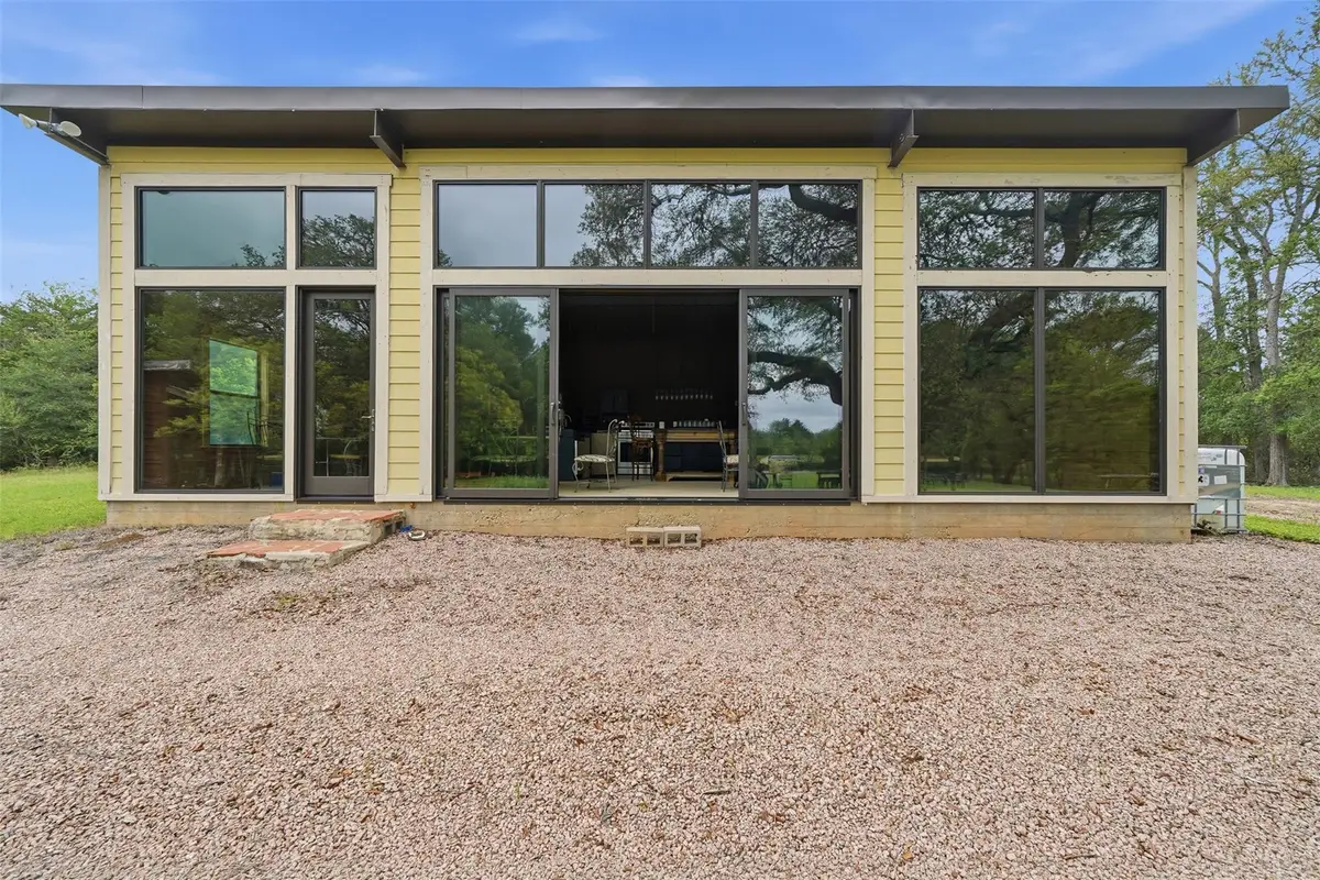 169 Ann Powell Rd, Smithville, TX 78957 - #1