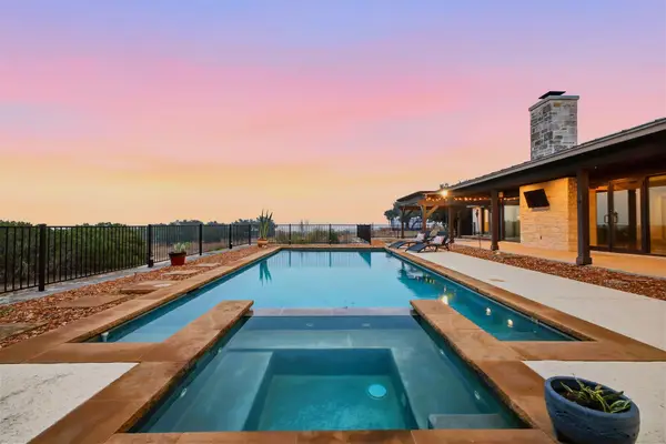 1065 Country Pike, Canyon Lake, TX 78133