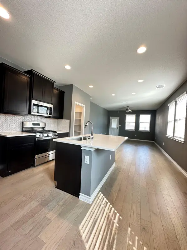 369 Silktassel Way, Buda, TX 78610