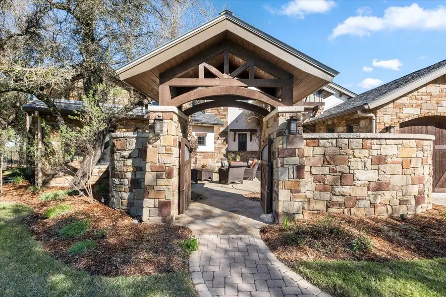 9825 Grand Summit Blvd, Dripping Springs, TX 78620 - #3