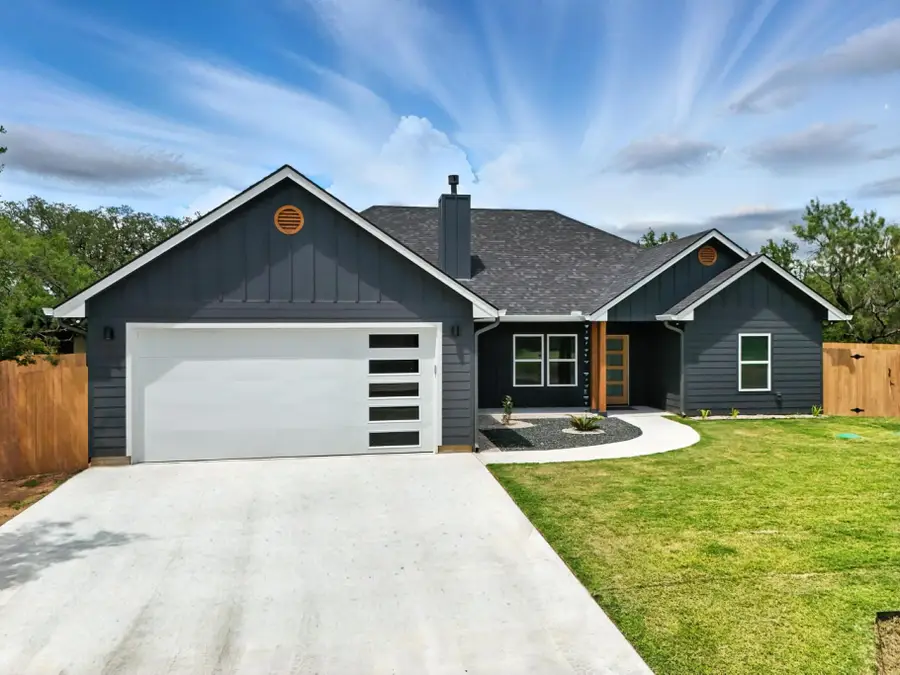 1515 Green Valley Ln, Granite Shoals, TX 78654 - Image #2