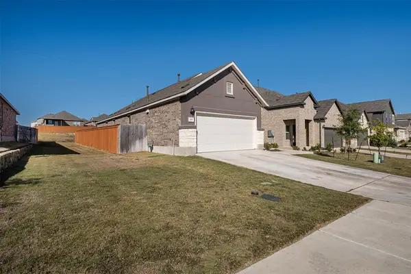 213 Papaya Dr, Buda, TX 78610