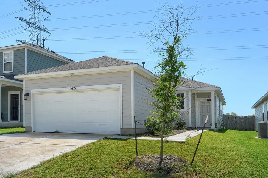 13216 Desert Orchid Dr, Buda, TX 78610 - #2