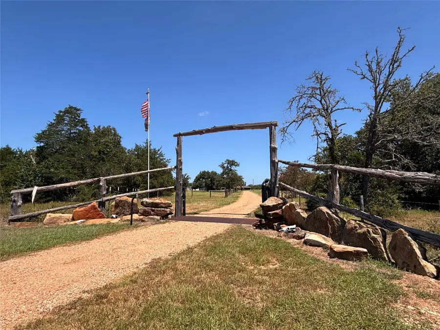 3230 S Fm 1291, Fayetteville, TX 78940 - #2