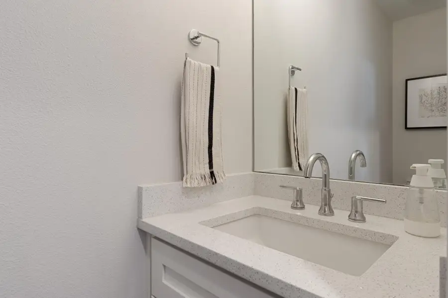 1177 Pandora St #B, Austin, TX 78702 - #3