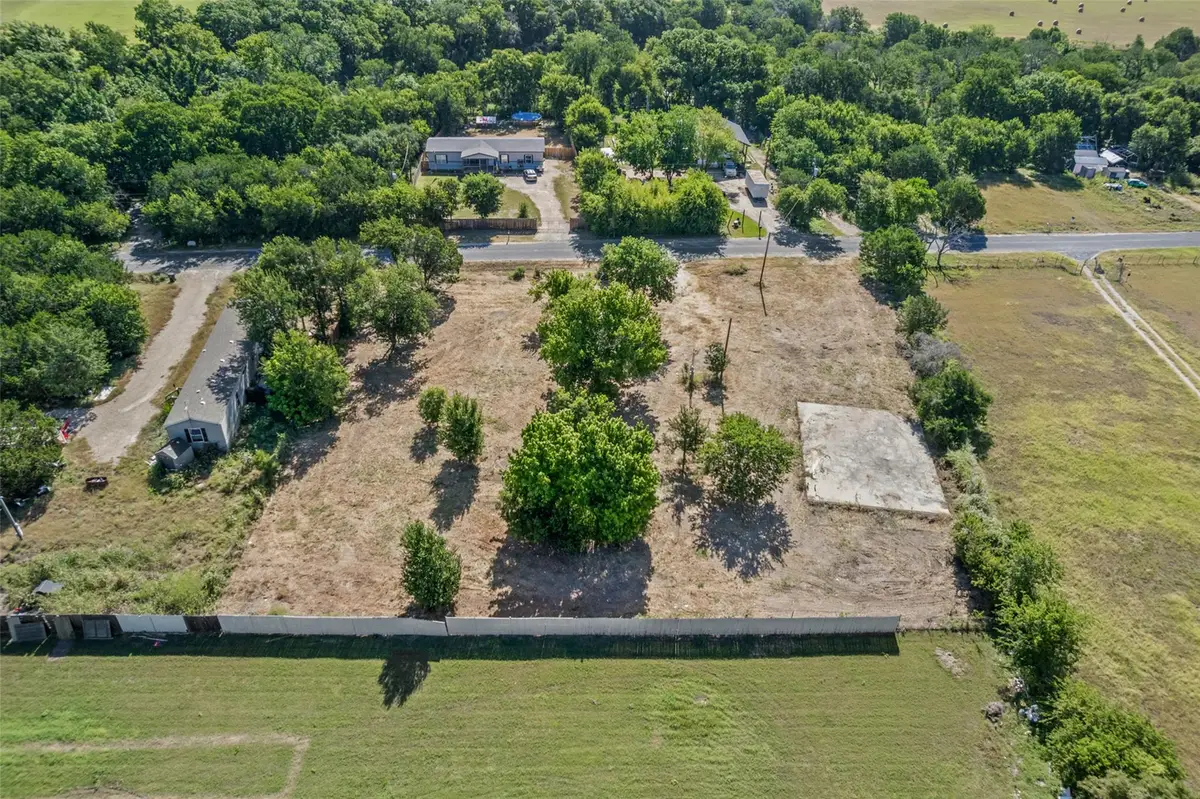 150 River Rd, Liberty Hill, TX 78642 - #1