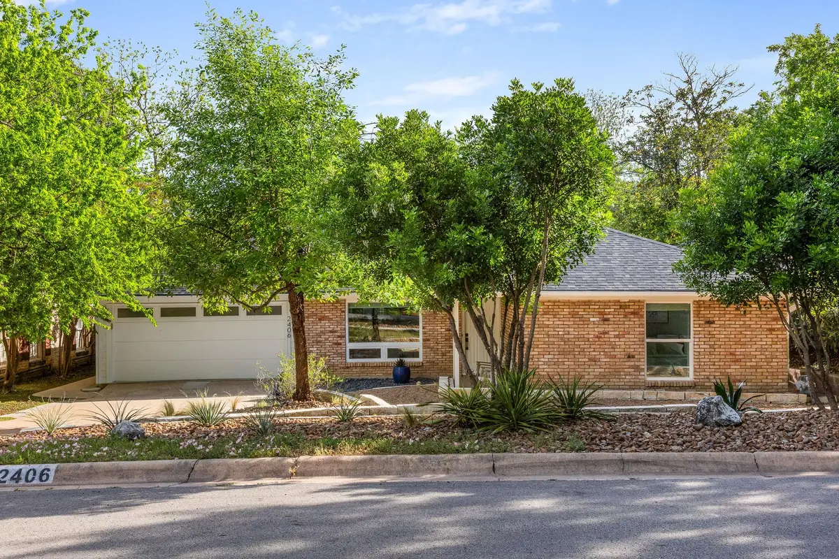 2406 Elmglen Dr, Austin, TX 78704 - #1