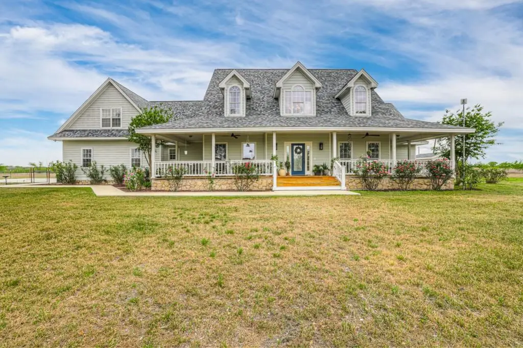 100 Little El Paso Rd, Martindale, TX 78655 - #1