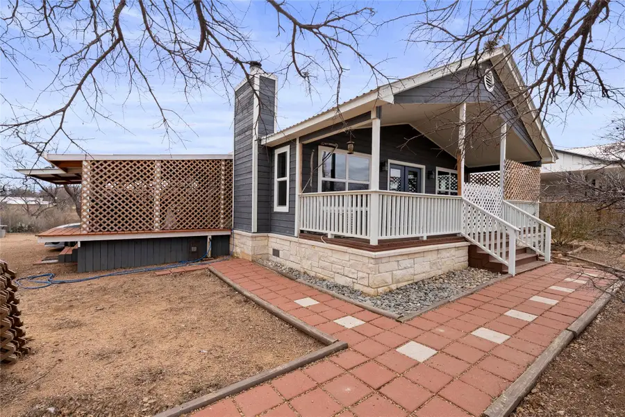 813 Airway St, Kingsland, TX 78639 - Image #3