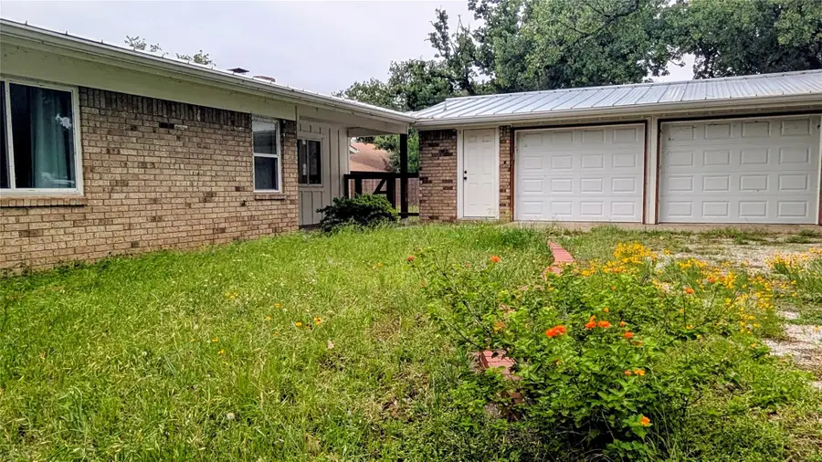 114 Agarita Dr, Burnet, TX 78611 - #2