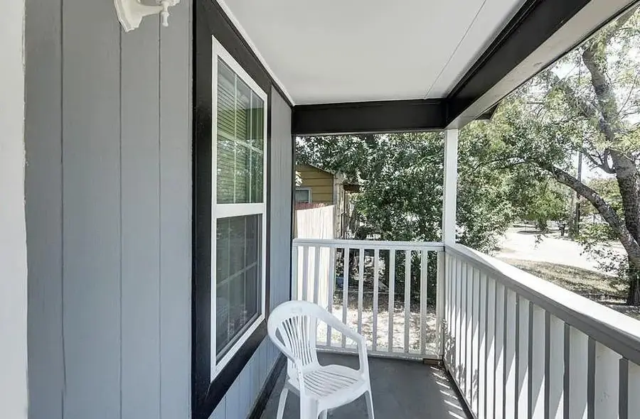 726 Kimbrough St, White Settlement, TX 76108 - #2