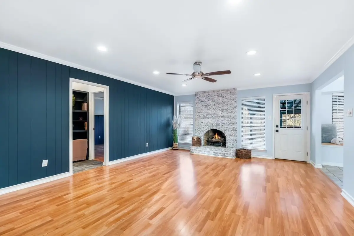 208 Woodmont Dr, Georgetown, TX 78628 - Image #1