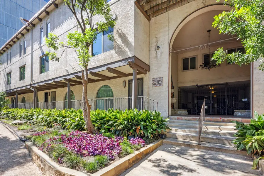 505 W 7th St #105, Austin, TX 78701 - #2