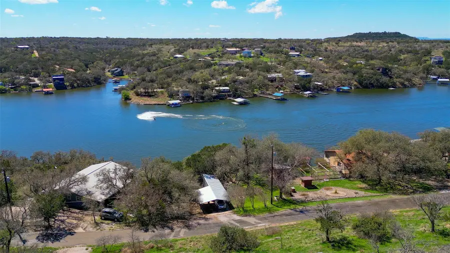 1013 Council St, Burnet, TX 78611 - #2