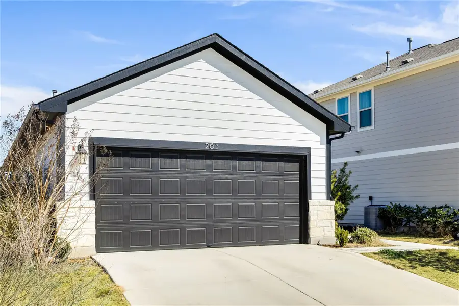 263 Tolo Dr, Elgin, TX 78621 - Image #2