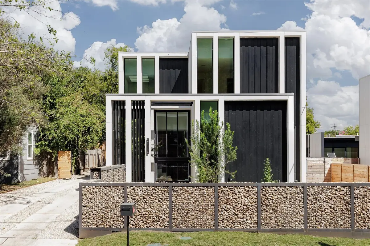 2114 Lawnmont Ave, Austin, TX 78756 - Image #1