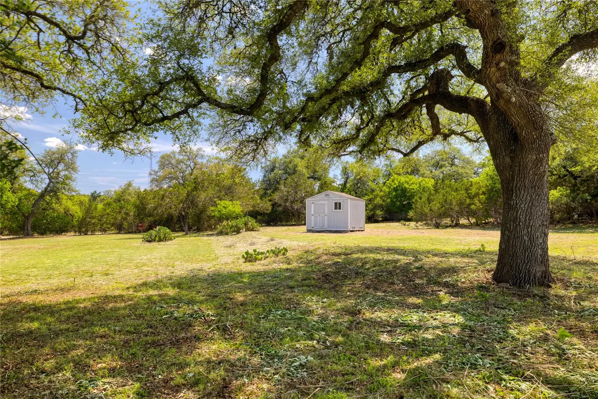 187 Beauchamp Rd, Dripping Springs, TX 78620 - #1