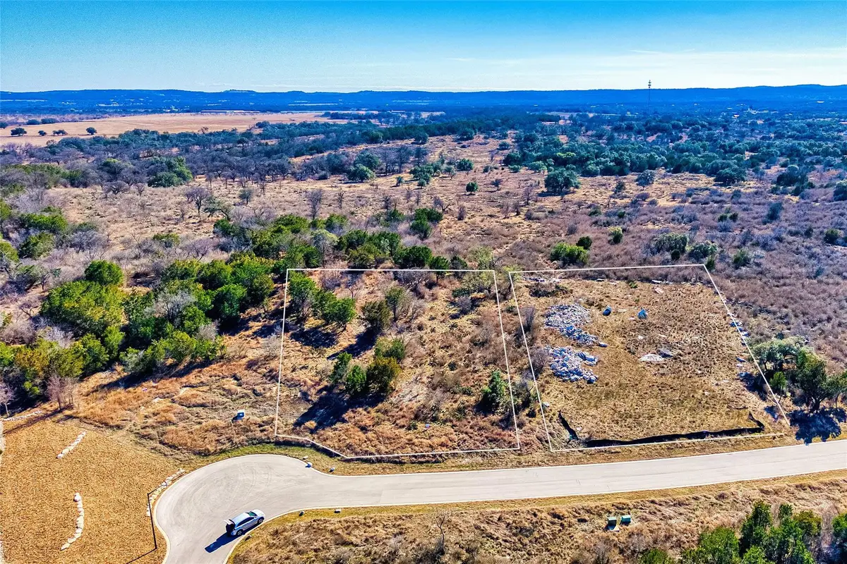 309/313 Eagle Basin Cir, Spicewood, TX 78669 - #1