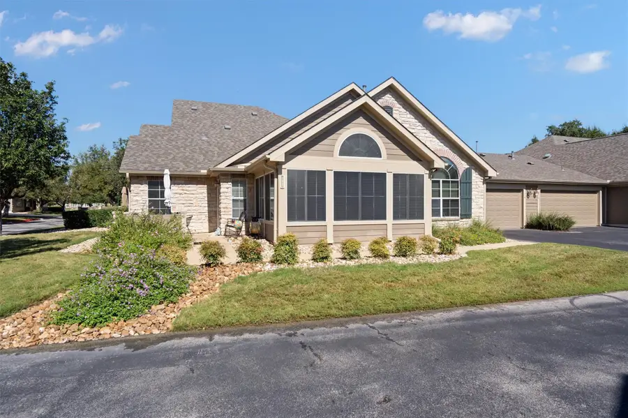 30 Wildwood Dr #32, Georgetown, TX 78633 - #2