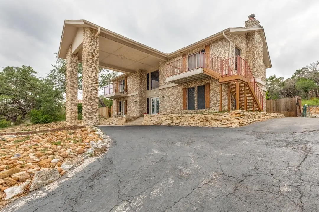 13207 Mansfield Dr, Austin, TX 78732 - #1