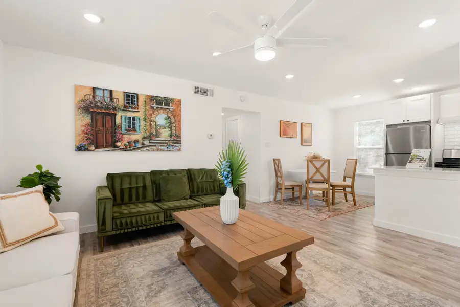 1200 E 52nd St #209, Austin, TX 78723 - #3