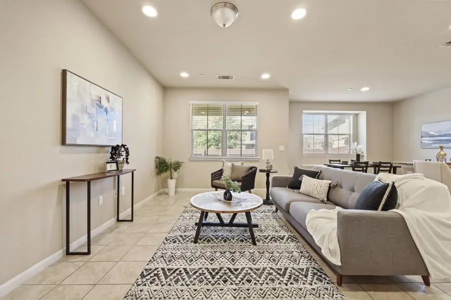 2880 Donnell Dr #2003, Round Rock, TX 78664 - #3