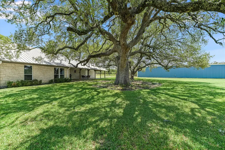401 Westfall Trl, Liberty Hill, TX 78642 - Image #3