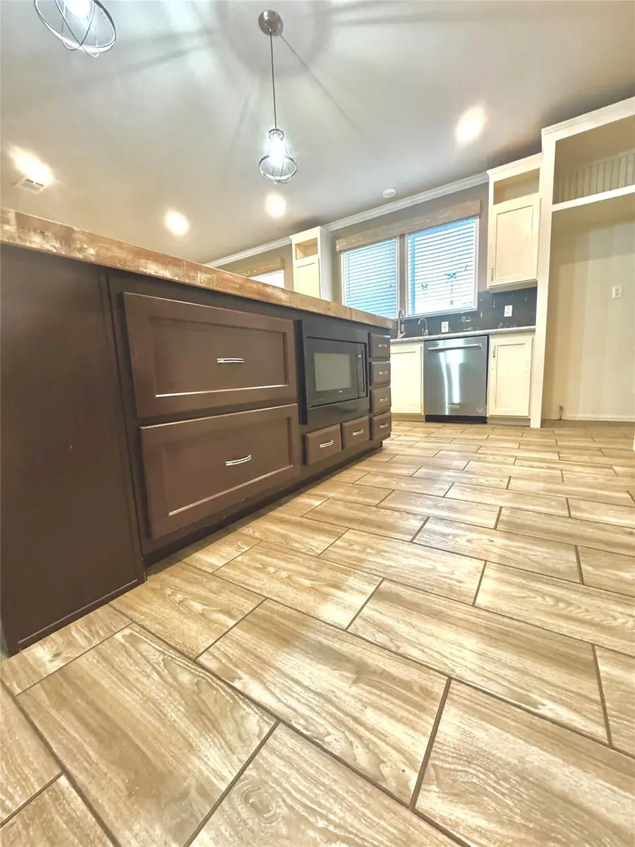 2636 E Fm 532, Schulenburg, TX 78956 - Image #3