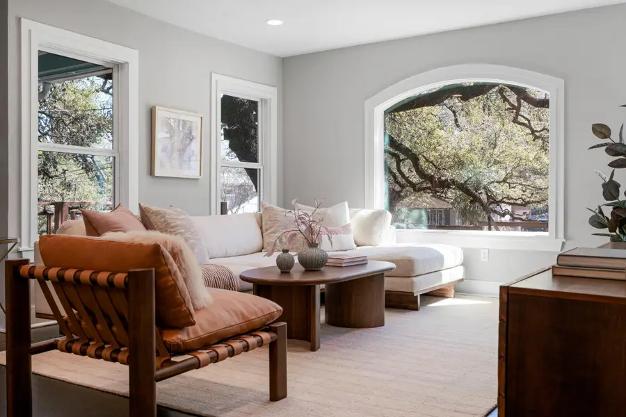 1506 Chelsea Ln, Austin, TX 78704 - #2