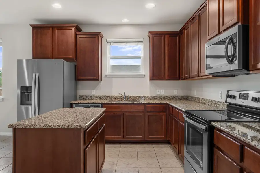 217 Michaelis Dr, Leander, TX 78641 - Image #2