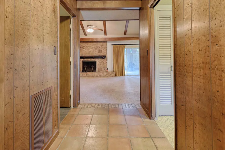 808 Herder Ave, Schulenburg, TX 78956 - #3
