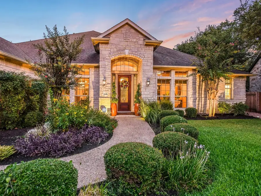 7116 Doswell Ln, Austin, TX 78739 - Image #2