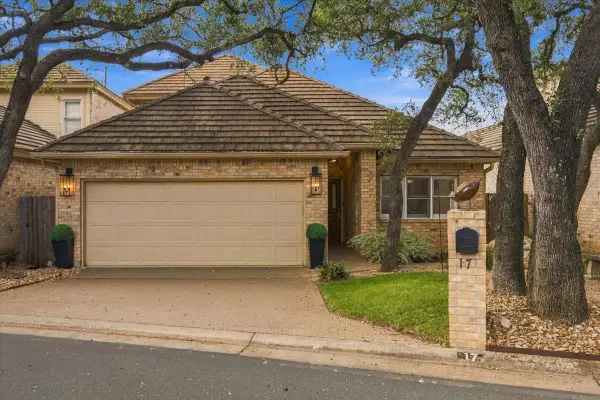 2203 Onion Creek Pkwy #17, Austin, TX 78747