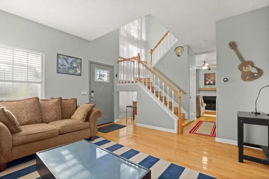 3017 Sunridge Dr, Austin, TX 78741 - #3