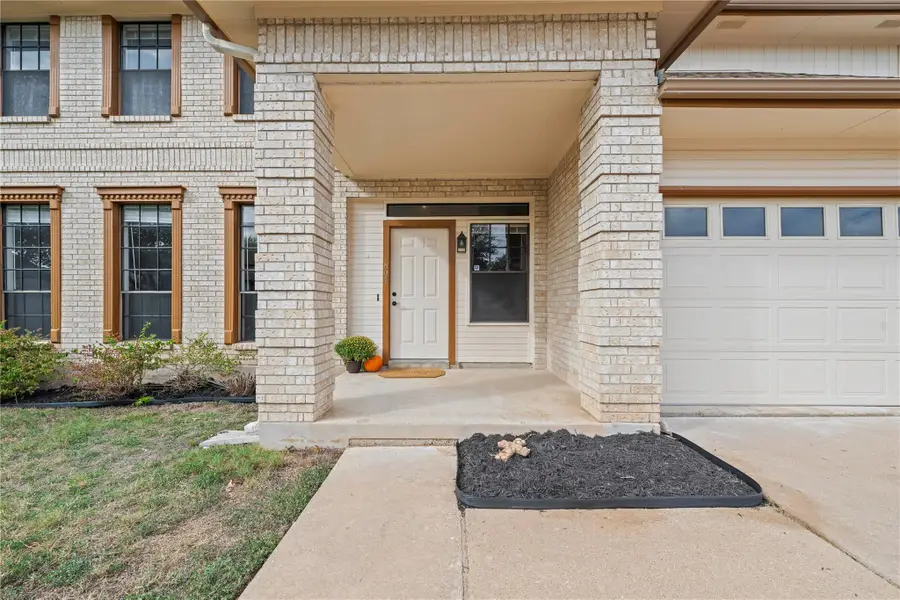 1804 Hunters Trl, Round Rock, TX 78681 - #2