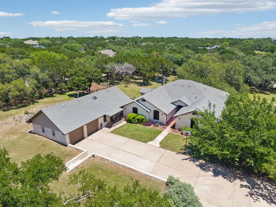 401 Twin Springs Rd, Georgetown, TX 78633 - #2