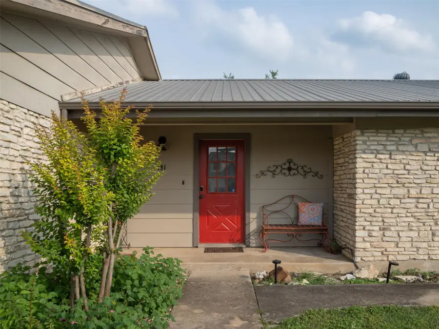 191 Bonnie Dr, Dripping Springs, TX 78620 - #2