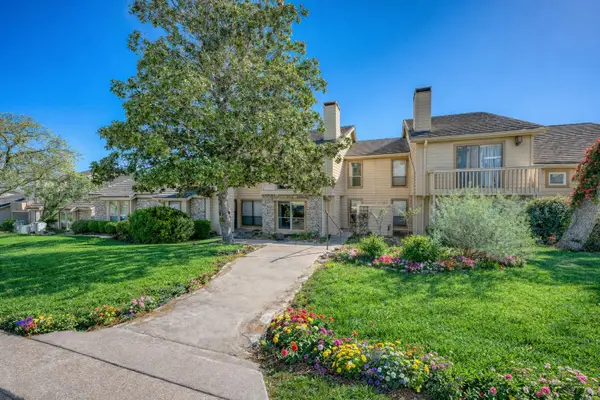 1209 Hi Stirrup #113, Horseshoe Bay, TX 78657