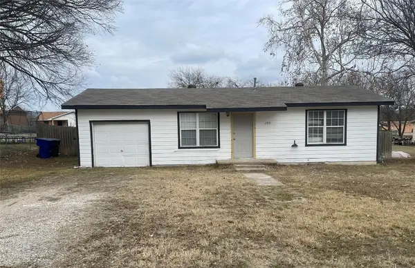 206 Hill St, Copperas Cove, TX 76522